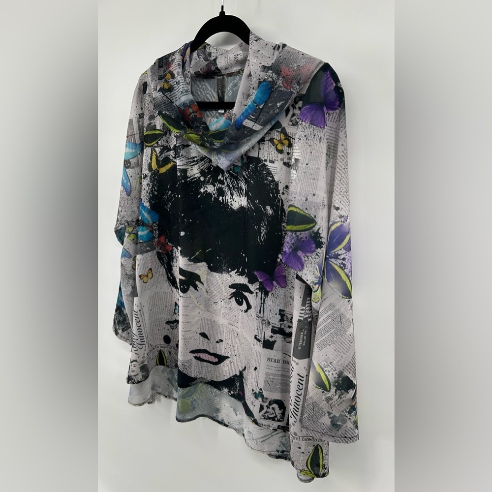 Artistic Y2K Retro Audrey Hepburn Butterfly Newspaper Print Cowl Neck Tunic Sz S - Picture 10 of 11